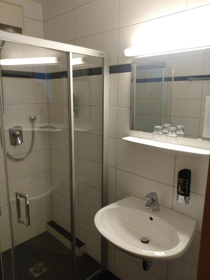 Hotel Zum Neckartal Heidelberg Ngoại thất bức ảnh
